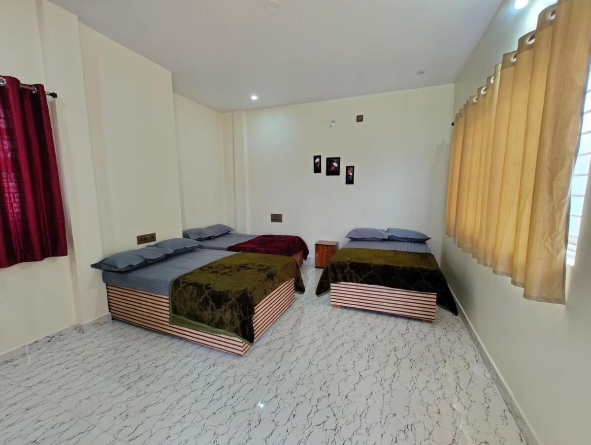 Galaxy Homestay 4Bhk Mysore Exterior photo